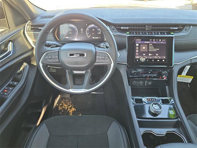 new 2025 Jeep Grand Cherokee car, priced at $38,374