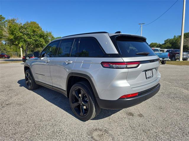 new 2025 Jeep Grand Cherokee car, priced at $38,374