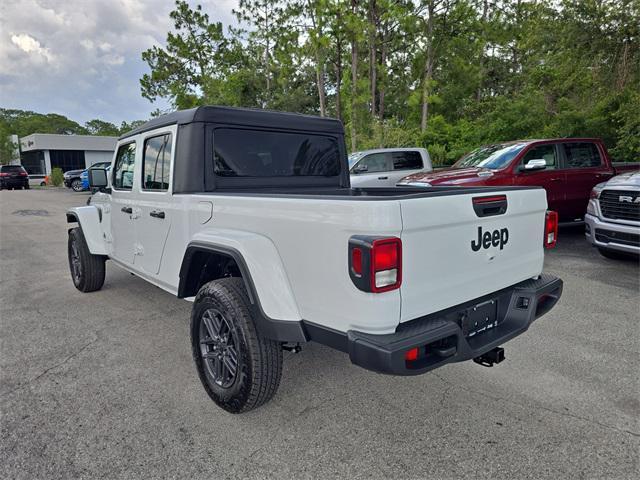 new 2025 Jeep Gladiator car, priced at $48,623
