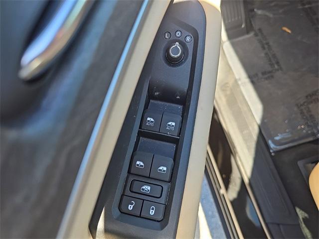 new 2025 Jeep Grand Cherokee L car, priced at $43,938