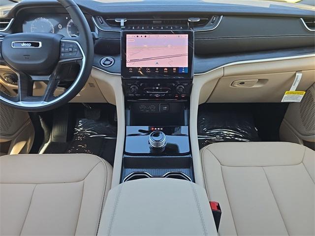 new 2025 Jeep Grand Cherokee L car, priced at $43,938