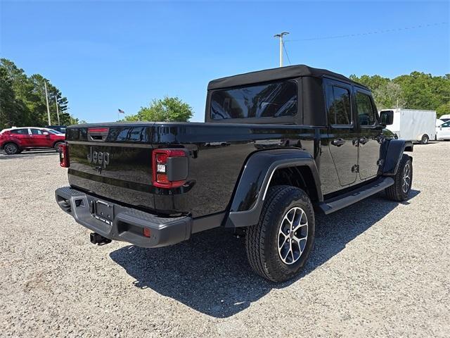 new 2024 Jeep Gladiator car, priced at $47,060