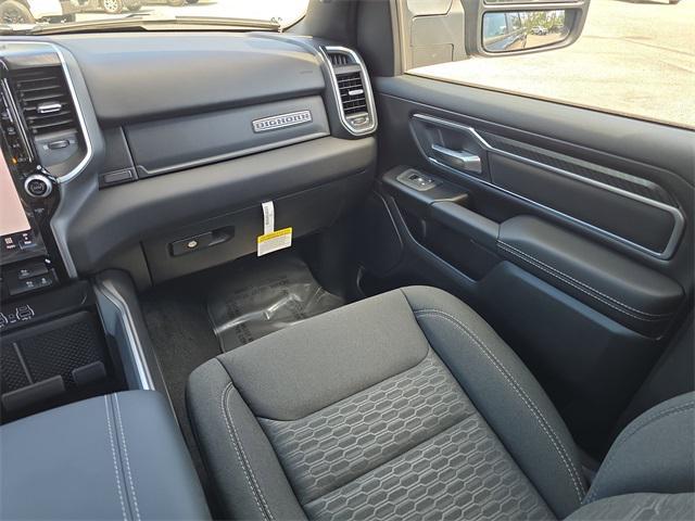 new 2025 Ram 1500 car, priced at $47,824