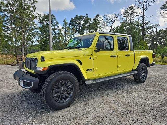 new 2024 Jeep Gladiator car, priced at $42,453