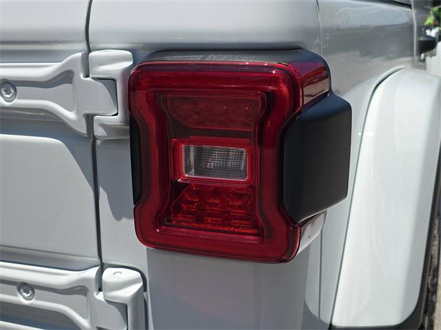 new 2025 Jeep Wrangler car, priced at $56,304