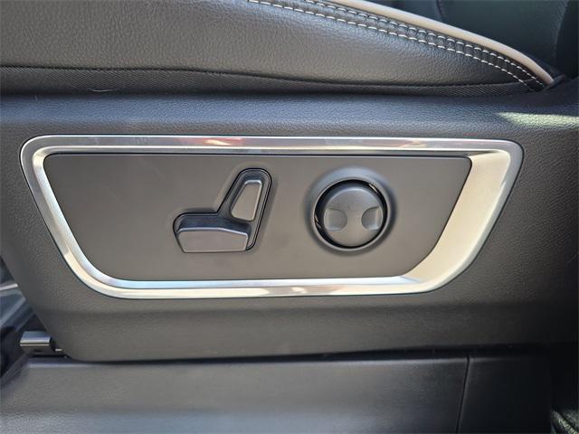 new 2025 Ram 1500 car, priced at $65,941