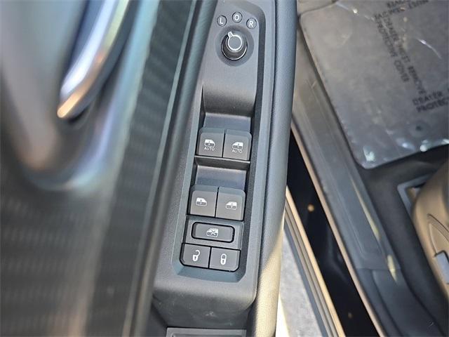 new 2025 Jeep Grand Cherokee car, priced at $40,022