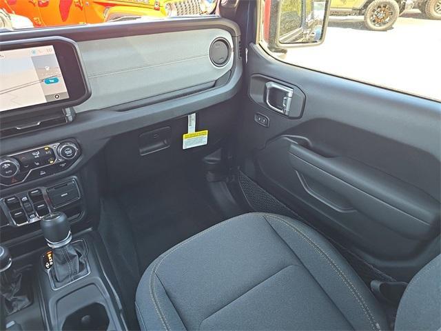 new 2025 Jeep Gladiator car, priced at $48,384