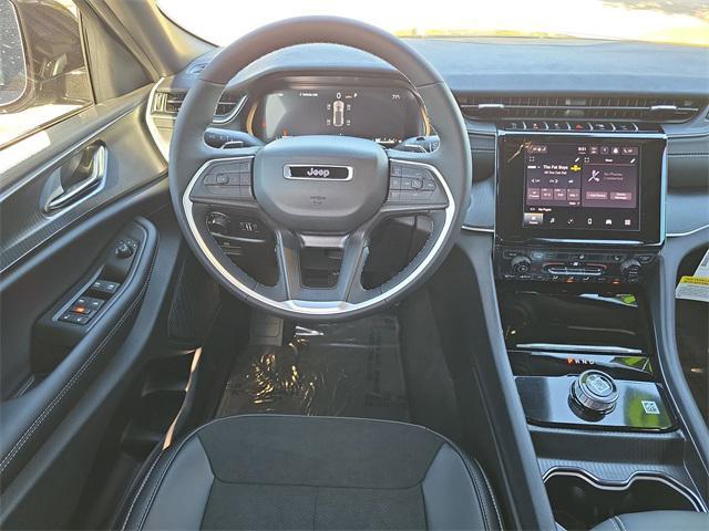 new 2025 Jeep Grand Cherokee car, priced at $38,374