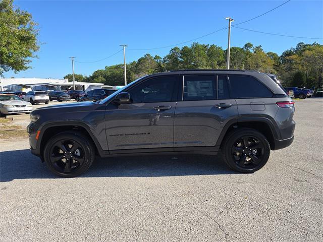 new 2025 Jeep Grand Cherokee car, priced at $38,374