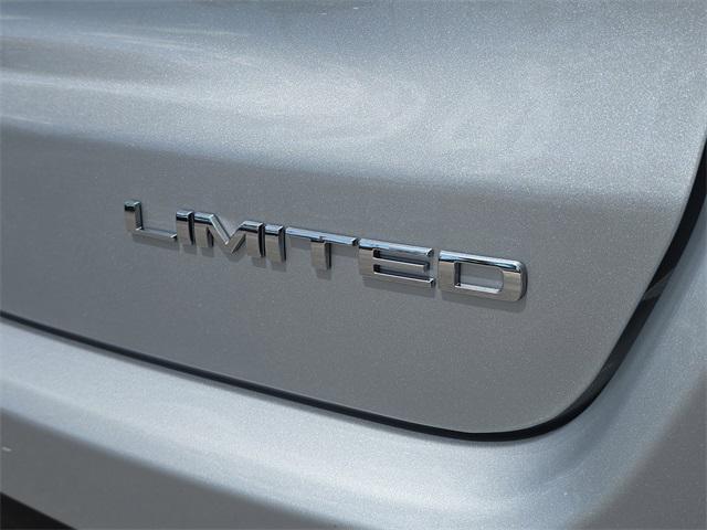 new 2025 Jeep Compass car, priced at $36,918