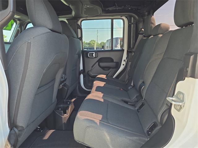 new 2025 Jeep Gladiator car, priced at $41,139