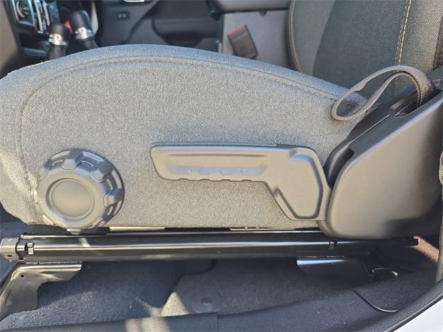 new 2025 Jeep Gladiator car, priced at $41,139