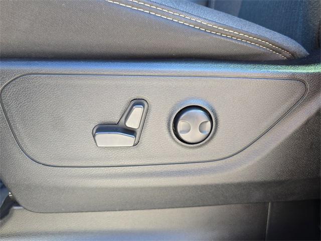 used 2022 Ram 1500 car, priced at $34,744