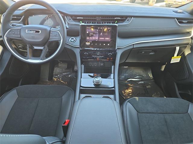 new 2025 Jeep Grand Cherokee L car, priced at $41,148