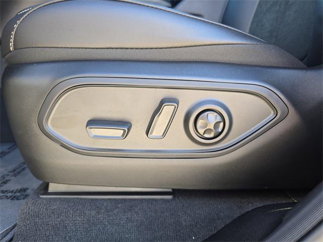 new 2025 Jeep Grand Cherokee L car, priced at $41,148