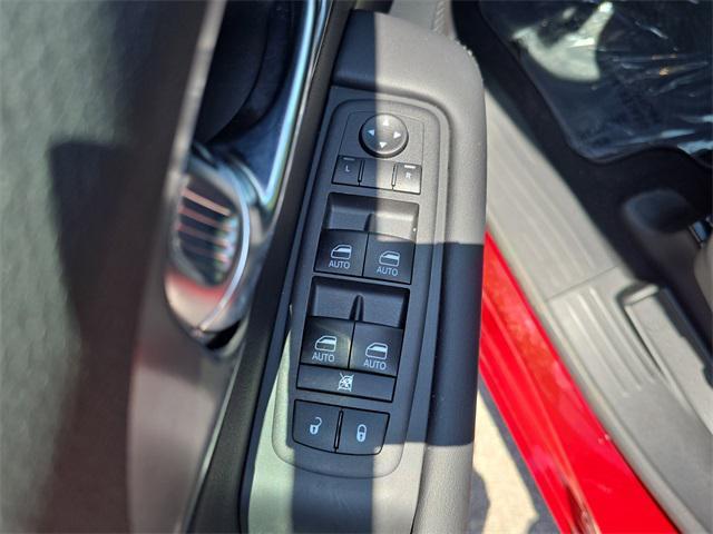 new 2025 Chrysler Pacifica car, priced at $42,980