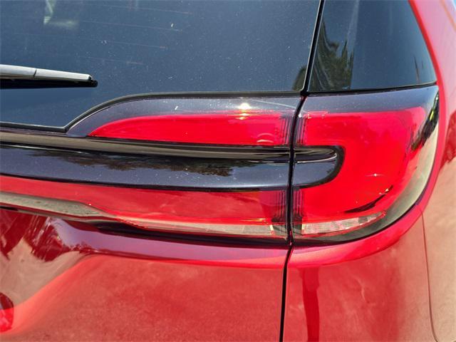 new 2025 Chrysler Pacifica car, priced at $42,980