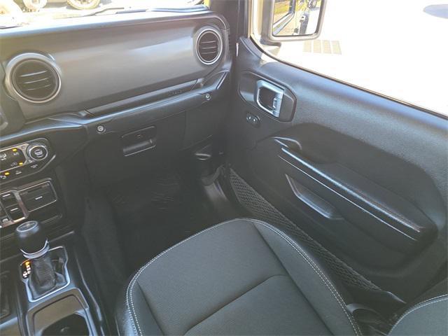 used 2021 Jeep Gladiator car, priced at $30,644
