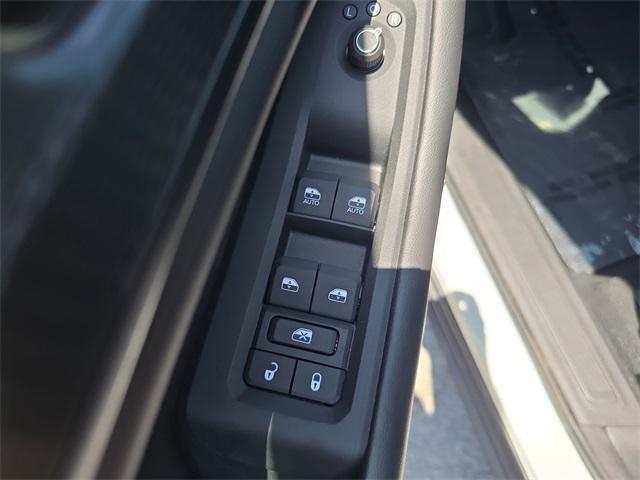 new 2025 Jeep Grand Cherokee car, priced at $39,114