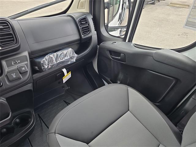 new 2025 Ram ProMaster 2500 car, priced at $47,361