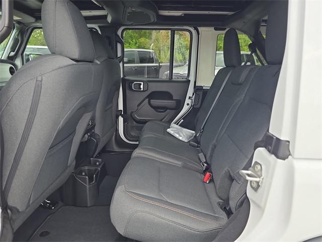 new 2025 Jeep Wrangler car, priced at $47,400