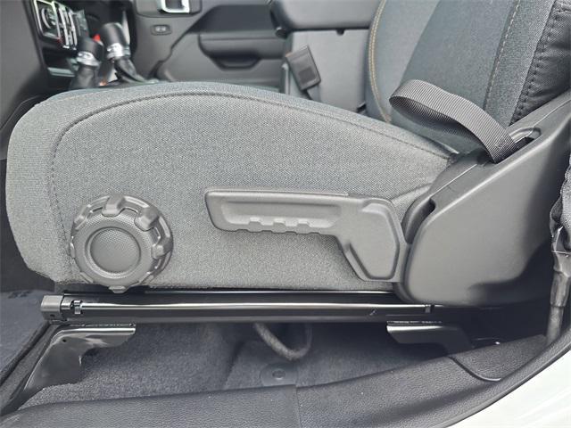 new 2025 Jeep Wrangler car, priced at $47,400