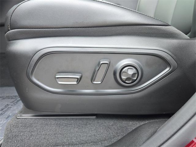 new 2025 Jeep Grand Cherokee L car, priced at $43,514