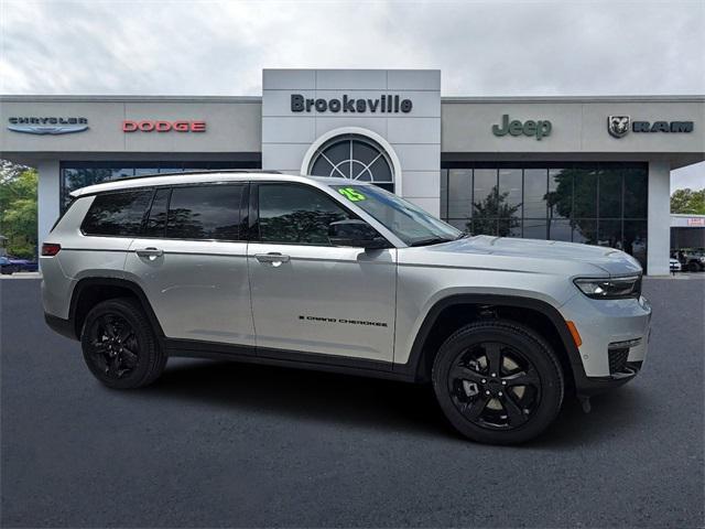 new 2025 Jeep Grand Cherokee L car, priced at $51,377