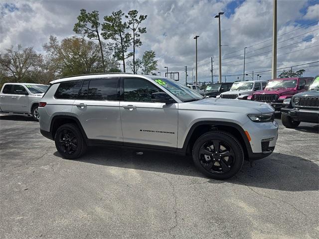 new 2025 Jeep Grand Cherokee L car, priced at $51,377