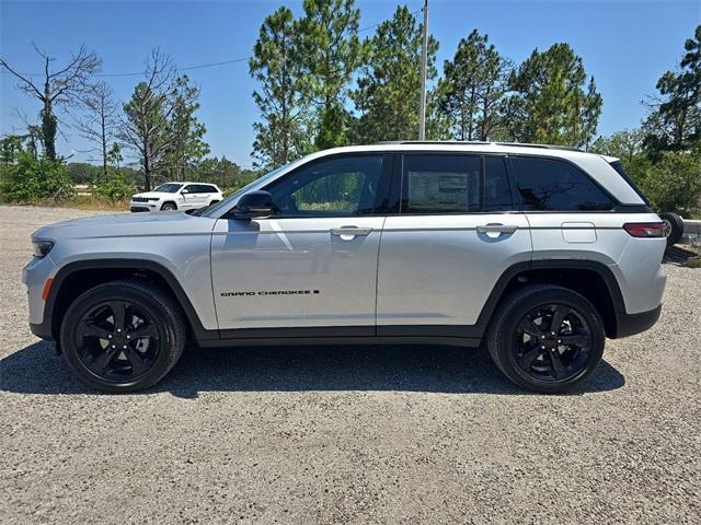 new 2024 Jeep Grand Cherokee car, priced at $42,985