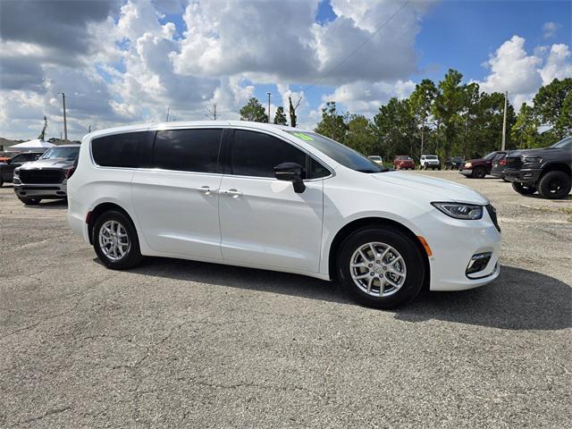 new 2026 Chrysler Pacifica car, priced at $39,742
