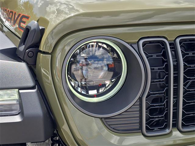 new 2025 Jeep Gladiator car, priced at $46,911