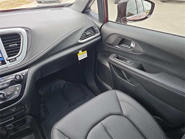 new 2026 Chrysler Pacifica car, priced at $38,088