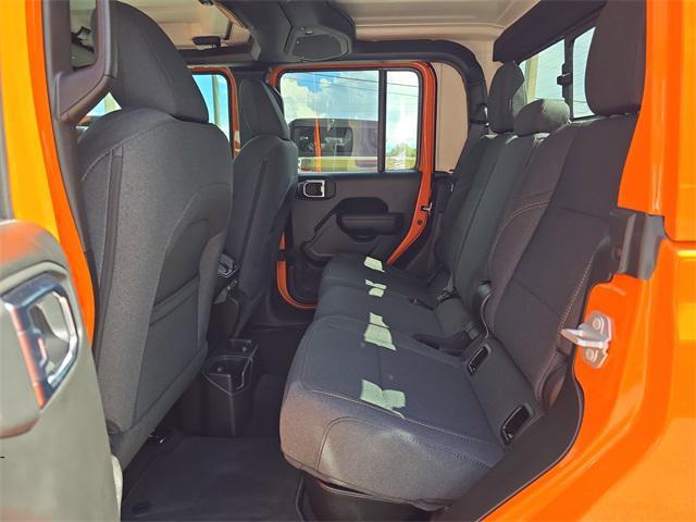 new 2025 Jeep Gladiator car, priced at $41,445