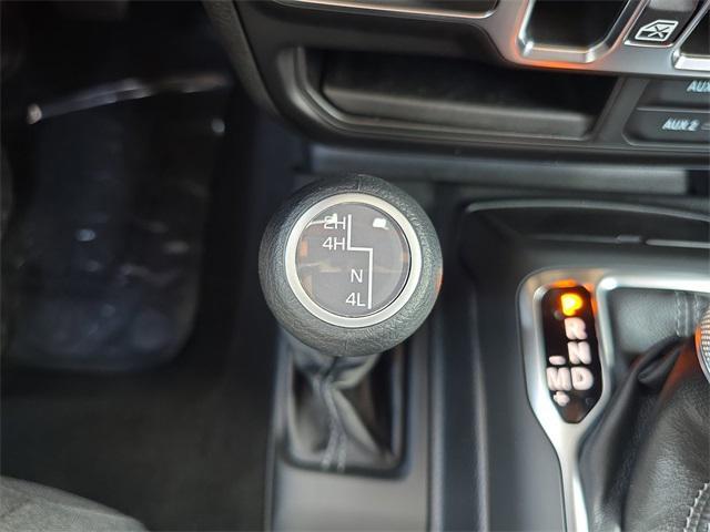 new 2025 Jeep Gladiator car, priced at $41,445