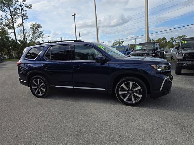 used 2023 Honda Pilot car, priced at $43,841