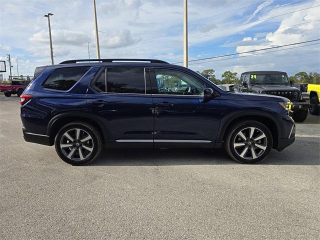 used 2023 Honda Pilot car, priced at $43,841