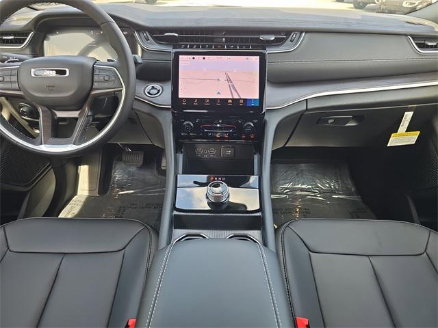 new 2025 Jeep Grand Cherokee L car, priced at $43,081