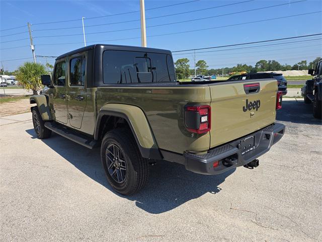 new 2025 Jeep Gladiator car, priced at $40,405