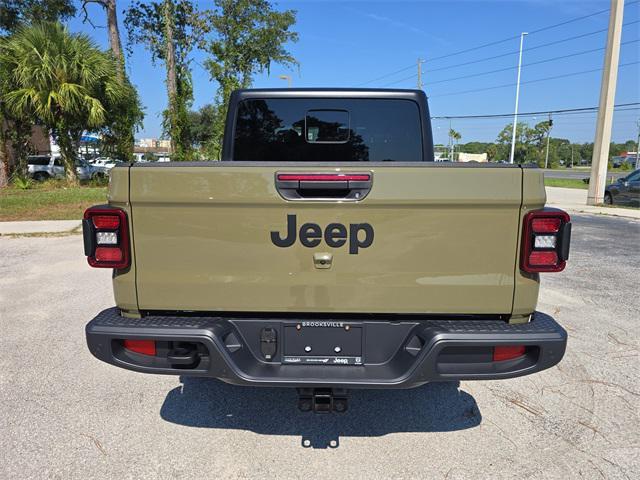 new 2025 Jeep Gladiator car, priced at $40,405