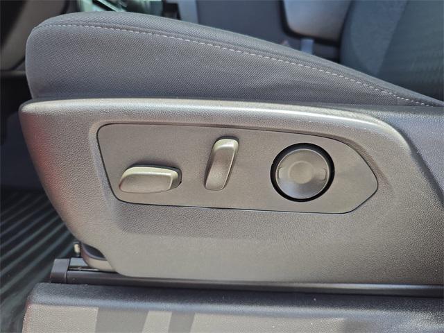 used 2024 Chevrolet Silverado 1500 car, priced at $35,992