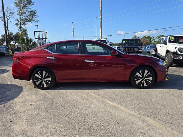 used 2021 Nissan Altima car, priced at $17,554