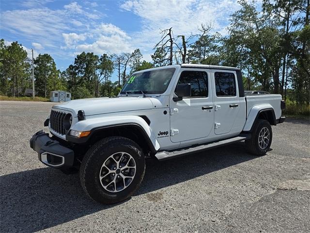 new 2024 Jeep Gladiator car, priced at $48,113