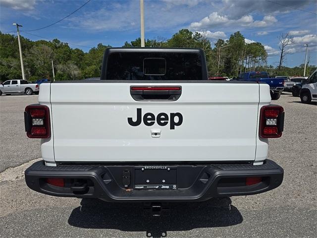 new 2024 Jeep Gladiator car, priced at $48,113