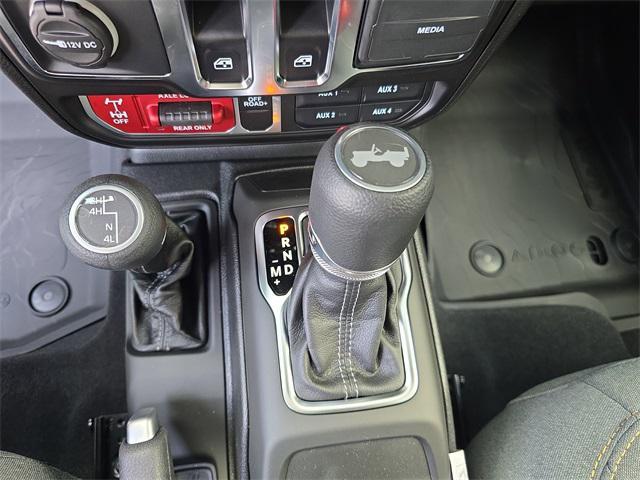 new 2025 Jeep Wrangler car, priced at $46,541