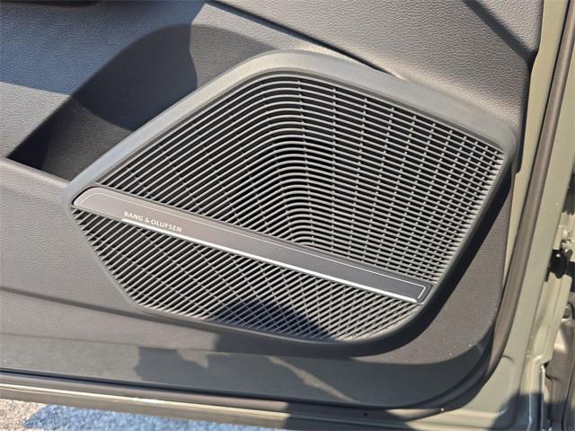 used 2023 Audi SQ5 car, priced at $46,410