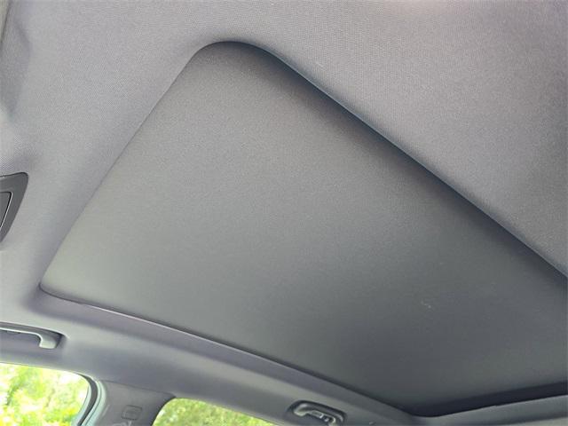 used 2022 Chevrolet Equinox car, priced at $22,441