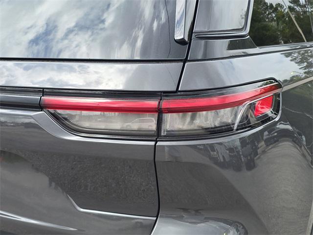 new 2025 Jeep Grand Cherokee car, priced at $38,374