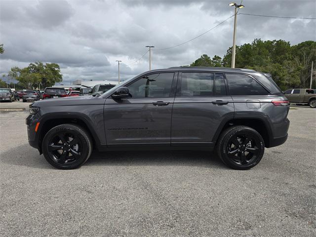 new 2025 Jeep Grand Cherokee car, priced at $38,374